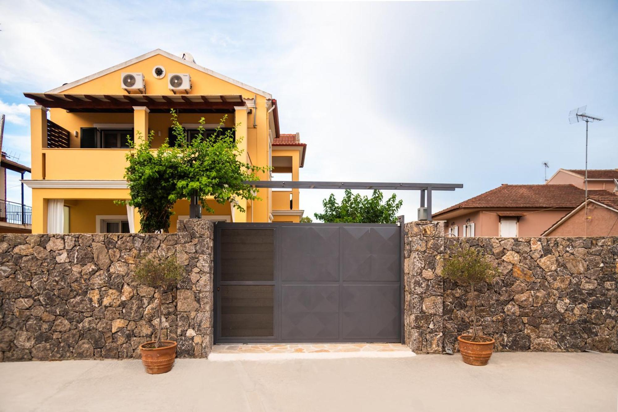 Petrití Casa Dell Amore מראה חיצוני תמונה